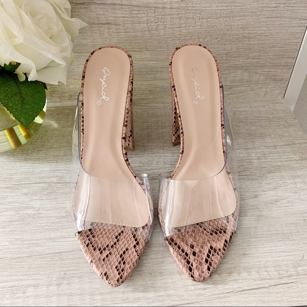 NEW Slip On Heels- Blush Snake Print - Picture 2 of 6